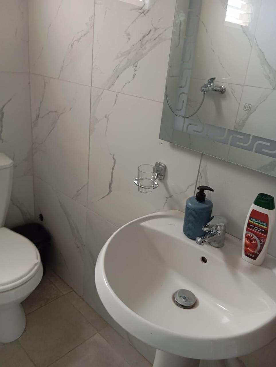 Hillside Garden Apartament Саранде Екстериор снимка
