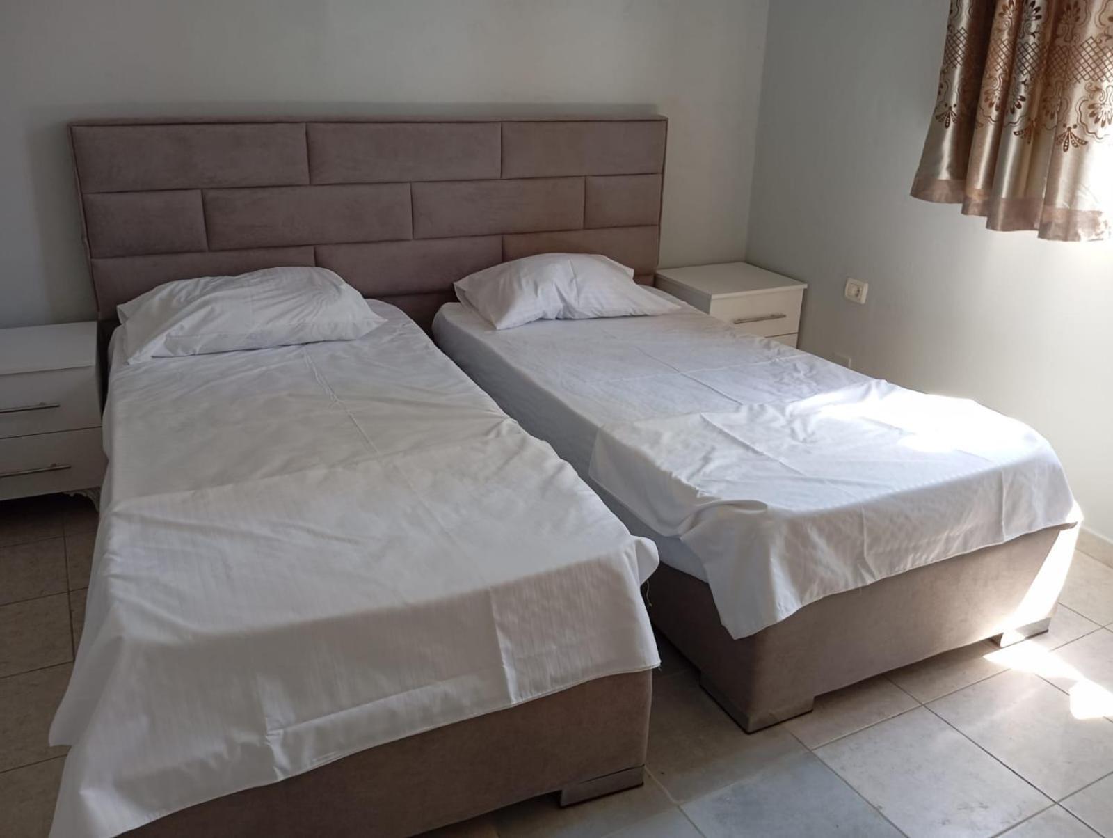 Hillside Garden Apartament Саранде Екстериор снимка